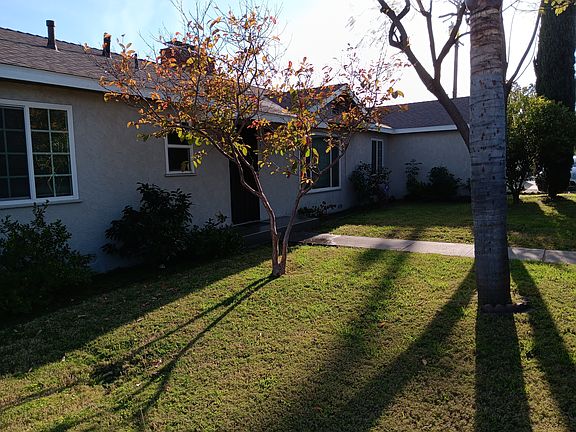 3rd image of 707 W 4th St