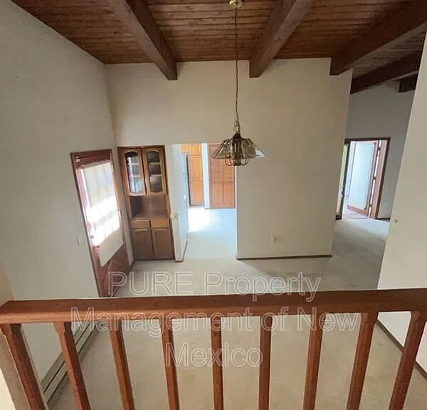 727 Cedar Hill Ln NE #8 — Photo 8