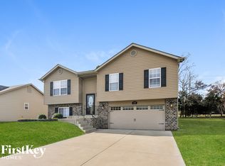 124 Intrepid Ave, Wentzville, MO 63385