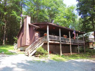 406 Primrose Ln, Terra Alta, WV