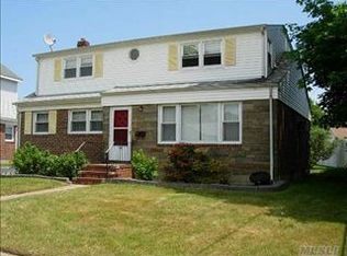 56 Rita Dr, East Meadow, NY 11554