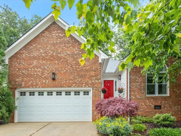 123 Chimney Rise Dr, Cary, NC 27511