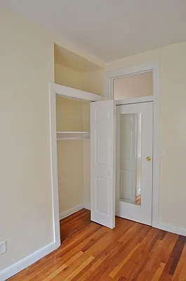 Rented by CITY SKYLINE REALTY INC | media 9