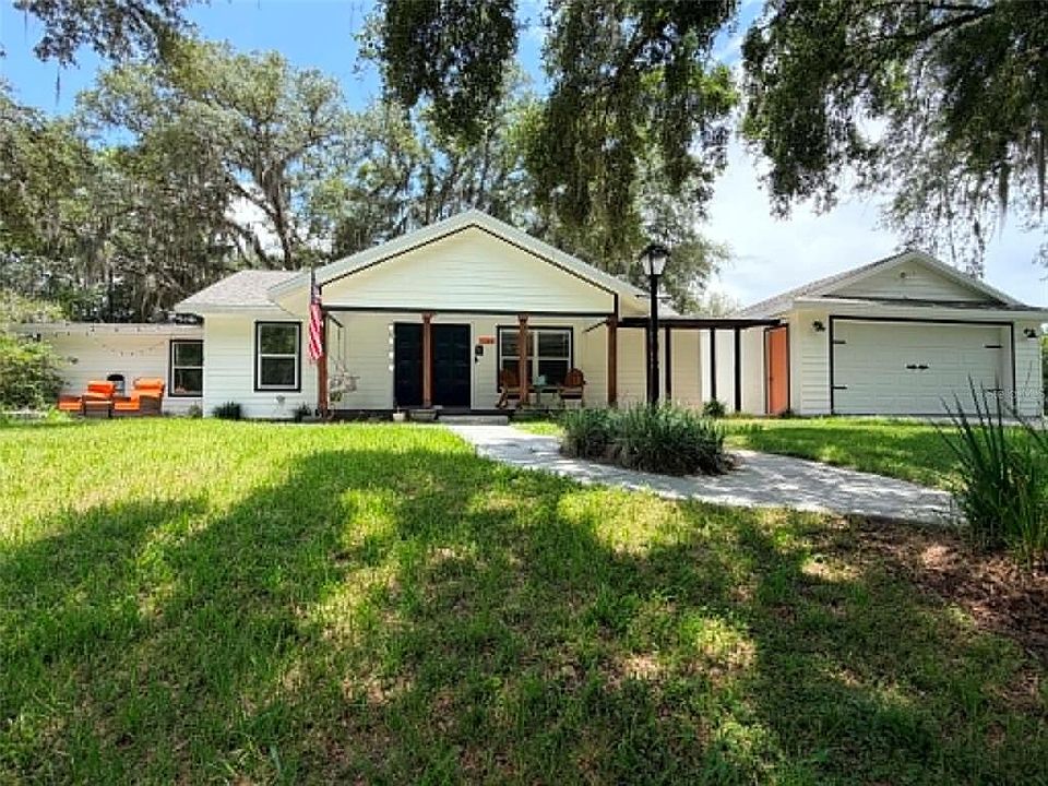 1st image of 1204 Tall Oaks Rd
