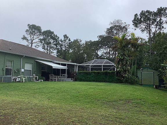 4th image of 620 San Filippo Dr SE