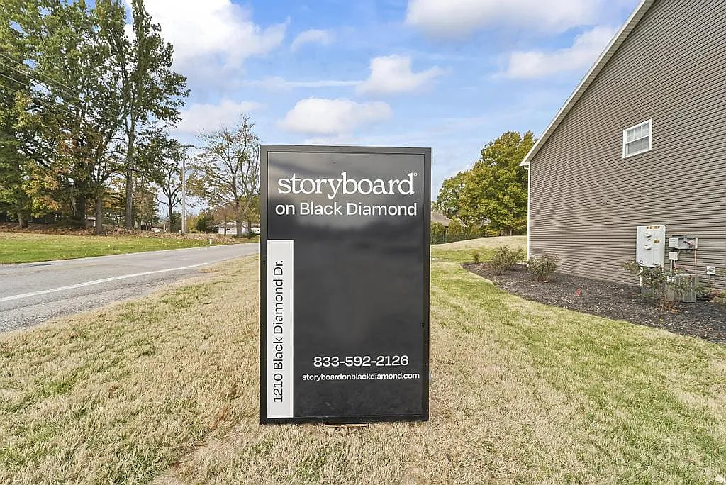 Black Diamond Single Family — Photo 3