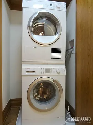 Rented by Manhattan Connection | media 25