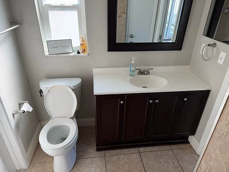 7520 Hawthorn Dr — Photo 10