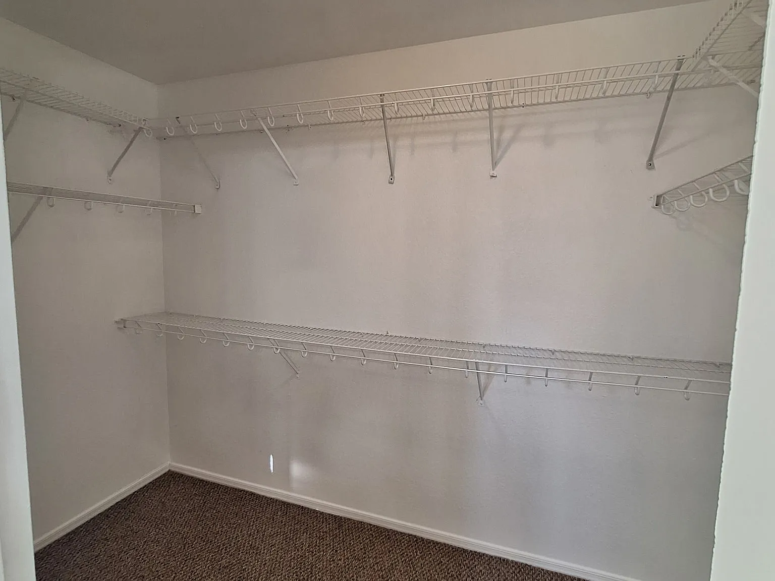 Single level 3/2 & 2car garage — Photo 2