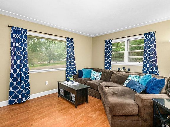 5th image of 2604 Hagberg St