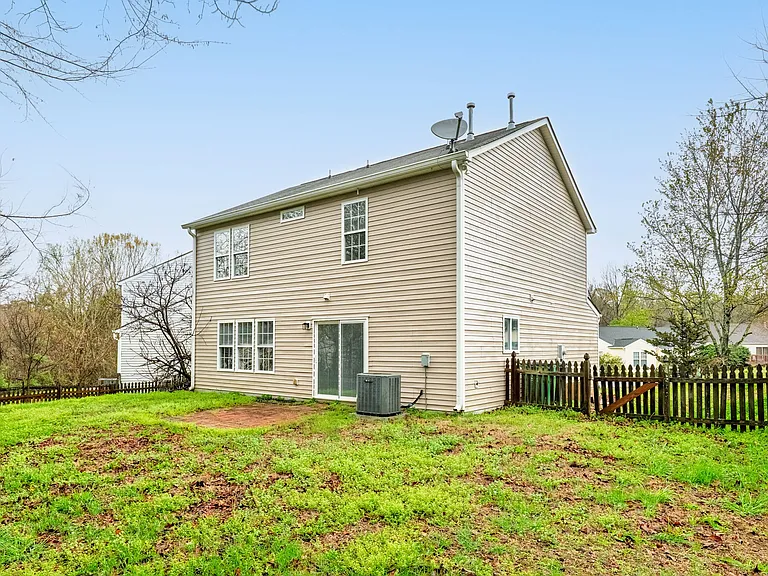 10609 Spring Rain Ct — Photo 16