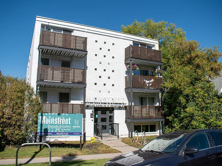 906 19th Ave SW — Photo 16