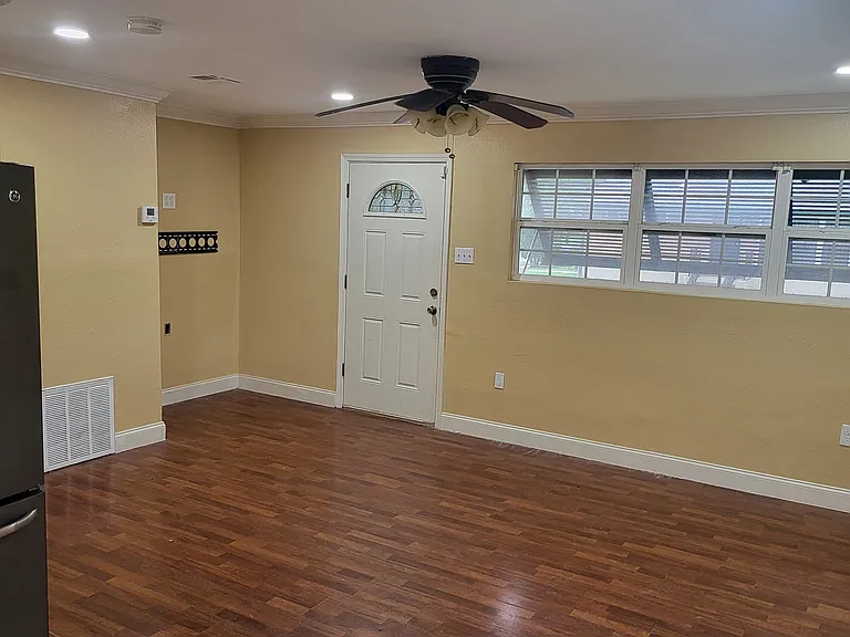 8649 Grant St — Photo 14