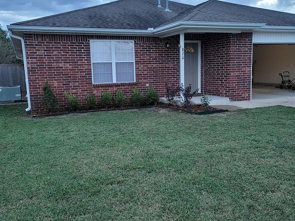 1st image of 820 Bonnie Ave