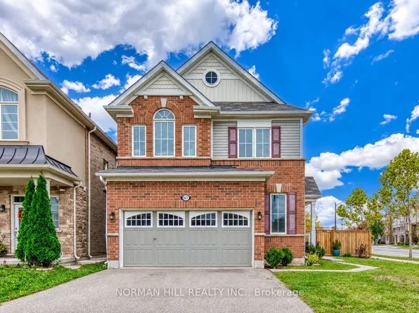 527 English Mill Ct, Milton, ON L9E 0A5