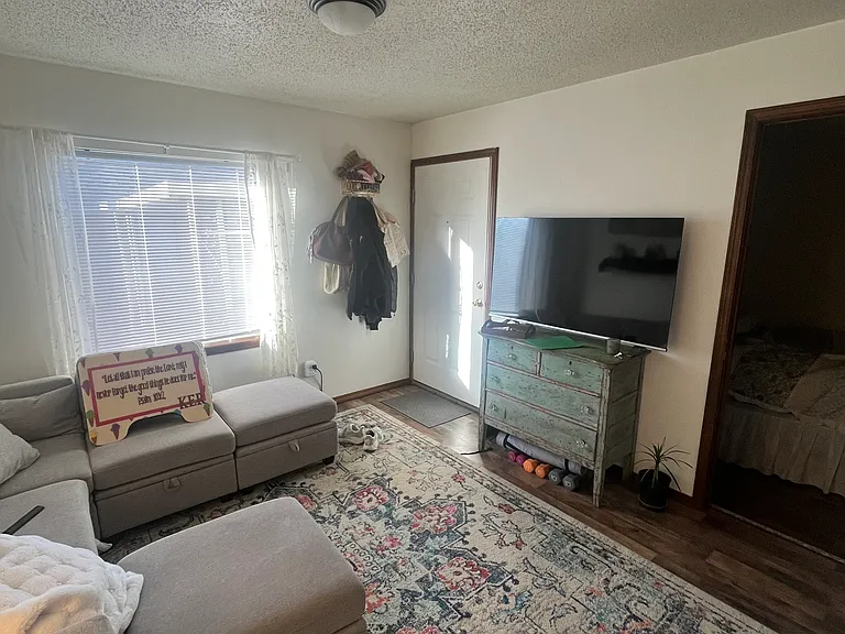 816 S Jefferson St #A — Photo 3