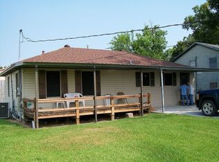 1524 Atlanta Ave, Nederland, TX 77627