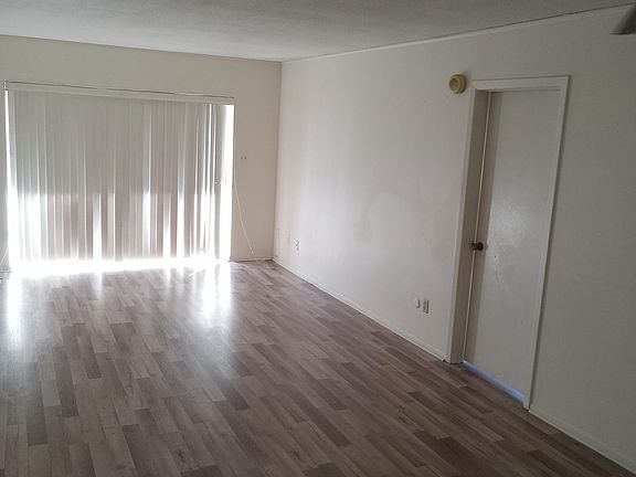 2nd image of 4611 W Fig St Unit 310