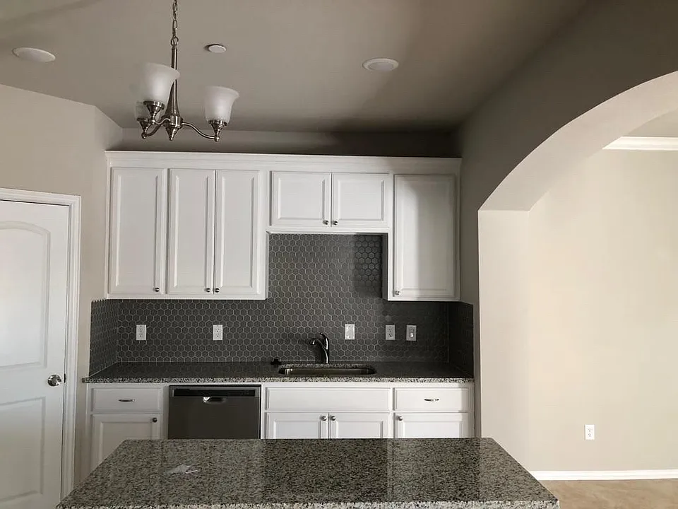 4736 Amal Saleh Dr