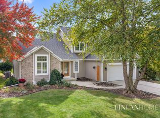 1700 Golfside Ct SE, Caledonia, MI 49316