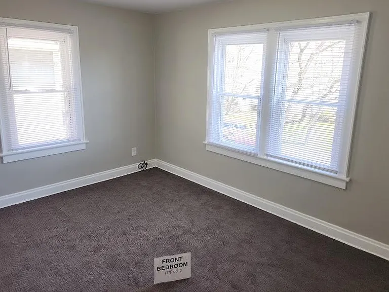 Front Bedroom, 13'4" x 8'10", new light, 3 windows with cordless blinds, carpet