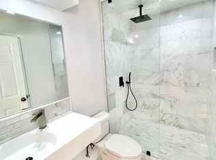 1540 Brockton Ave #3, Los Angeles, CA 90025