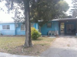 1352 Veronica S Shoemaker Blvd, Fort Myers, FL 33916