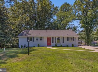 5001 Yorkville Rd, Temple Hills, MD 20748