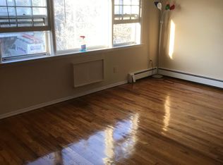 13005 60th Ave, Flushing, NY 11355