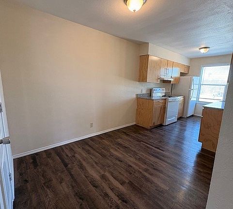 4th image of 1608 Sam Houston Dr #H-10
