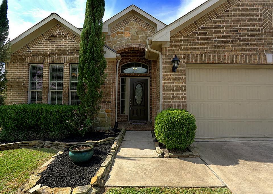 1st image of 12426 Upland Rapids Dr