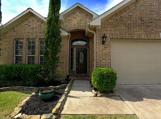 12426 Upland Rapids Dr, Houston, TX 77089