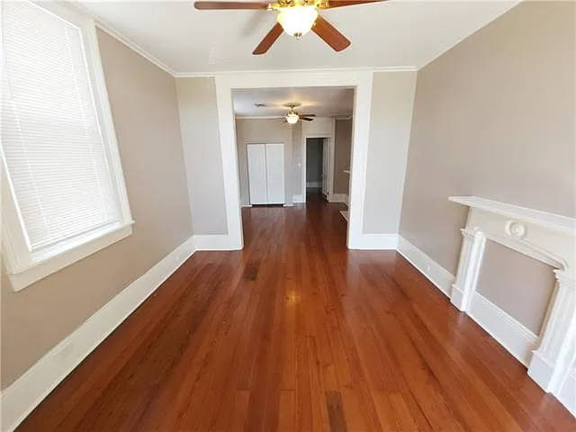 2 bed, 1.0 bath, 977 sqft, $1,400 — Photo 2