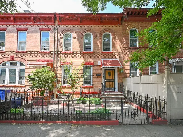 468 Crescent St, Brooklyn, NY 11208