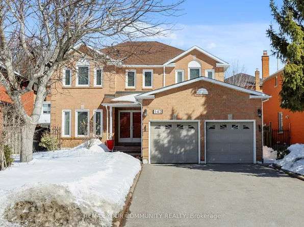 142 Waterside Cres, Vaughan, ON L6A 1V2