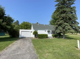 6630 Center St, Caseville, MI 48725