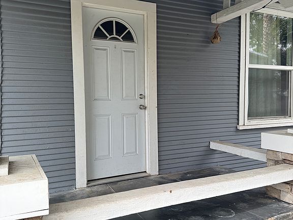 2nd image of 22 Kendall Ave