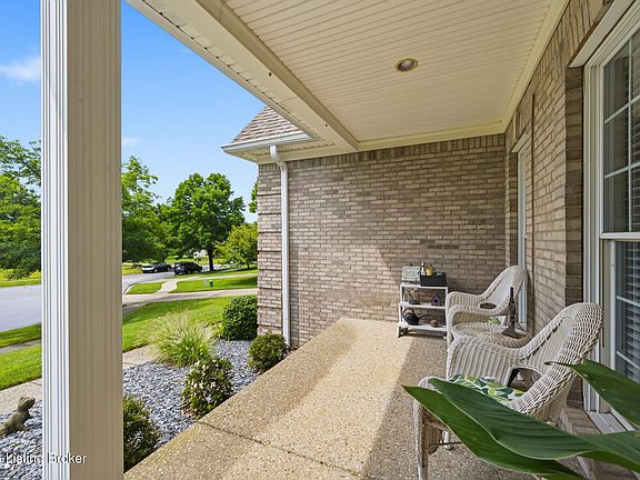 4th image of 6502 Arbor Ridge Dr
