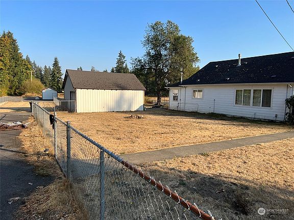5th image of 7702 SW Prine Dr