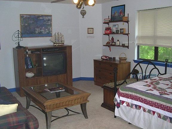 Nice size bedroom