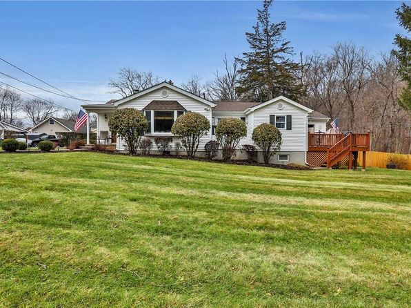 43 Lake Road, Hopewell Junction, NY 12533