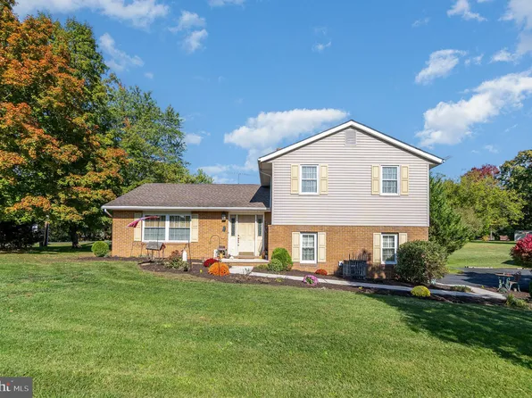 190 Montclair Rd, Gettysburg, PA 17325