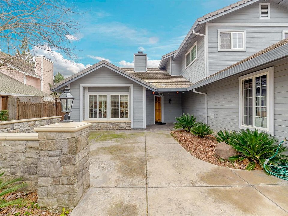 2nd image of 174 Chadwick Way