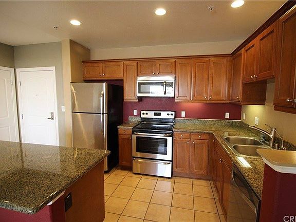 4th image of 3740 Santa Rosalia Dr #423