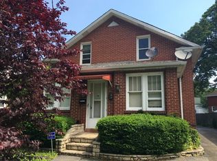 207 Jeffreys Pl, Highwood, IL
