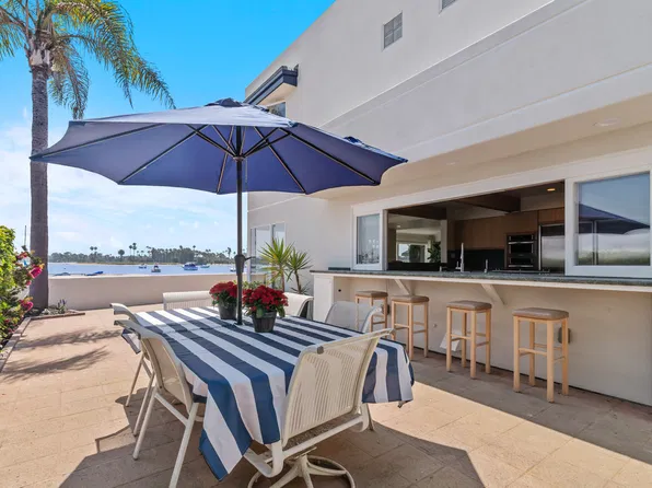 3366 Bayside Walk, San Diego, CA 92109