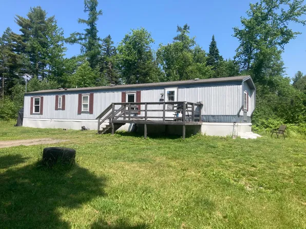 21 Goff Road, Dexter, ME 04930