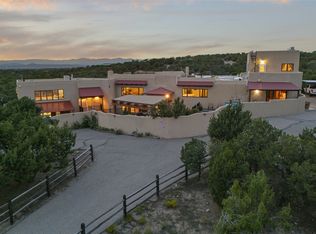 117 Tano Rd, Santa Fe, NM 87506