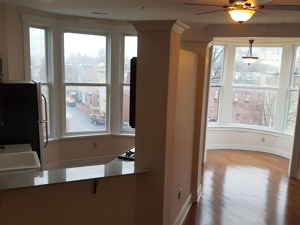 1st image of 1100 N 3rd St APT 3F