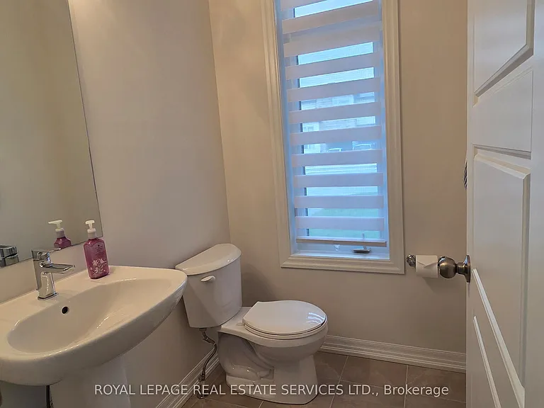 150 William Booth Ave — Photo 6